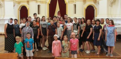 Паломническая поездка учащихся Серафимовской  воскресной школы