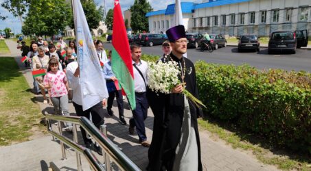 Участие прихода храма преподобного Серафима Саровского  в митинге-реквиеме